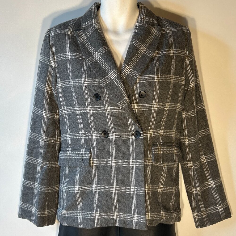 Entro SZ M Gray Windowpane plaid wool blend double breasted blazer Quiet Luxury